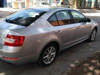 Usado Skoda Octavia Active 105 CV (77 kW) 2014 Gris Utilitario