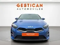 Usado Kia Ceed 120 CV (88 kW) 2023 Azul Utilitario
