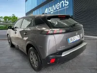 Usado Peugeot 2008 Active 110 CV (80 kW) 2021 Gris SUV