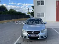 Usado VW Eos Individual 140 CV (102 kW) 2007 Gris / plata Descapotable