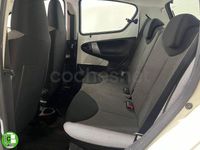 Usado Toyota Aygo City 68 CV (50 kW) 2012 Blanco Utilitario