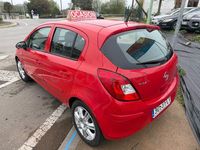 Usado Opel Corsa Cosmo 90 CV (66 kW) 2007 Rojo Utilitario