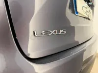 Usado Lexus NX300h Executive Line 197 CV (144 kW) 2017 Gris / plata SUV
