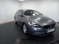 Usado Volvo V40 122 CV (89 kW) 2018 Gris Familiar
