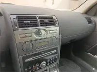Usado Ford Mondeo Trend 115 CV (84 kW) 2004 Gris / plata Familiar