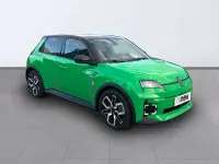 Usado Renault R5 Techno 110 kW (150 CV) 2024 Verde Utilitario