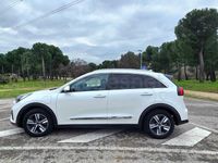 Usado Kia Niro 141 CV (103 kW) 2021 Blanco SUV