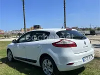 Usado Renault Mégane 110 CV (80 kW) 2011 Blanco Berlina