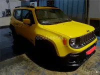 Usado Jeep Renegade Longitude 120 CV (88 kW) 2016 Amarillo SUV
