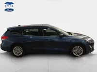 Usado Ford Focus Titanium 120 CV (88 kW) 2019 Azul Familiar