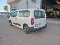 Usado Citroën Berlingo Live 102 CV (75 kW) 2020 Blanco Monovolumen