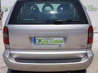 Usado Chrysler Voyager 140 CV (102 kW) 2002 Gris Monovolumen