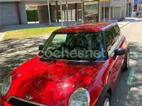 Usado Mini ONE 90 CV (66 kW) 2001 Rojo Utilitario