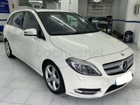 Usado Mercedes B180 109 CV (80 kW) 2013 Blanco Monovolumen
