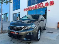 Usado Peugeot 3008 Active 130 CV (95 kW) 2018 Gris / plata SUV