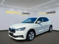Usado Skoda Fabia Active 95 CV (69 kW) 2023 Blanco Berlina