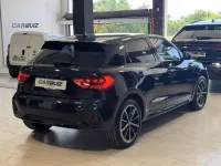 Usado Audi A1 Sport 150 CV (110 kW) 2021 Azul SUV
