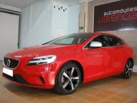 Usado Volvo V40 R-Design Momentum 152 CV (111 kW) 2017 Rojo Berlina