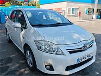 Usado Toyota Auris Hybrid Active 135 CV (99 kW) 2012 Blanco Berlina