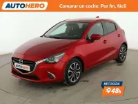 Usado Mazda 2 Luxury 90 CV (66 kW) 2018 Rojo Utilitario