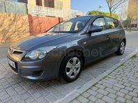 Usado Hyundai i30 Classic 109 CV (80 kW) 2009 Gris / plata Berlina