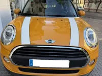 Usado Mini One D 95 CV (69 kW) 2018 Naranja Utilitario