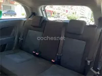 Usado Ford Fiesta Trend 90 CV (66 kW) 2007 Blanco Utilitario