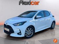 Usado Toyota Yaris Hybrid Active 116 CV (85 kW) 2023 Blanco Berlina