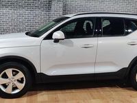 Usado Volvo XC40 Momentum 129 CV (94 kW) 2021 Gris SUV