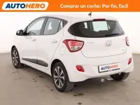 Usado Hyundai i10 Style 87 CV (63 kW) 2014 Blanco Utilitario