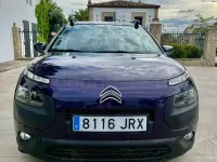 Usado Citroën C4 Feel 100 CV (73 kW) 2017 Violeta / lila Berlina