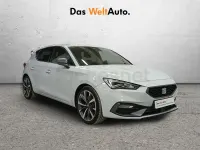 Usado Seat Leon FR 150 CV (110 kW) 2021 Blanco Berlina