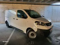 Usado Opel Vivaro Innovation 120 CV (88 kW) 2019 Blanco Monovolumen