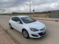 Usado Opel Astra Excellence 110 HP (80 kW) 2015 Branco Sedan