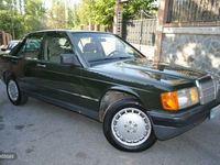 Usado Mercedes 190 Elegance 125 CV (91 kW) 1983 Beige Berlina
