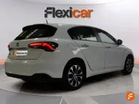 Begagnad Fiat Tipo City Life 101 HK (74 kW) 2022 Vit Sedan