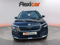 Usado Skoda Kamiq Ambition 90 CV (66 kW) 2022 Negro SUV