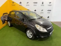 Usado Opel Corsa Cosmo 90 CV (66 kW) 2009 Negro Utilitario