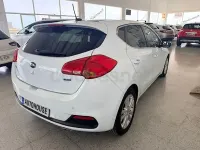 Usado Kia Ceed GT 128 CV (94 kW) 2012 Blanco Berlina