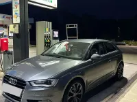 Usado Audi A3 Attraction 105 CV (77 kW) 2014 Gris / plata Berlina