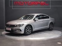 Usado VW Passat Executive 120 CV (88 kW) 2020 Gris Berlina