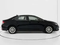 Usado Toyota Corolla 125 CV (91 kW) 2023 Blanco Berlina