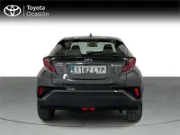 Usado Toyota C-HR Active 122 CV (89 kW) 2022 Gris / plata SUV