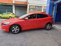 Usado Volvo V40 Kinetic 120 CV (88 kW) 2016 Rojo Berlina