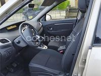 Usado Renault Scénic III 110 CV (80 kW) 2010 Beige Monovolumen