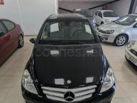 Usado Mercedes B200 140 CV (102 kW) 2007 Negro Monovolumen