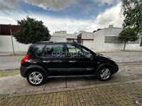 Usado Renault Scénic II 130 CV (95 kW) 2008 Negro Monovolumen