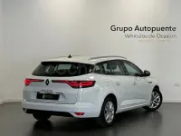 Usado Renault Mégane GrandTour Business 115 CV (84 kW) 2022 Blanco Familiar