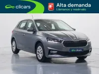 Nuevo Skoda Fabia 95 CV (69 kW) 2025 Gris / plata Utilitario