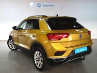 Usado VW T-Roc Advance 150 CV (110 kW) 2021 Amarillo SUV